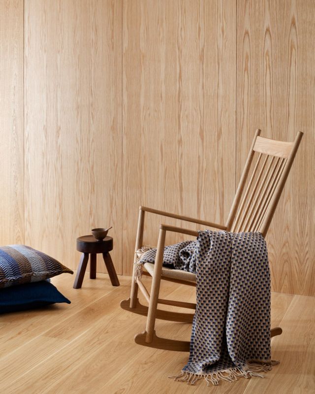 Røros Tweed Isak Pledd, Far Away Blue