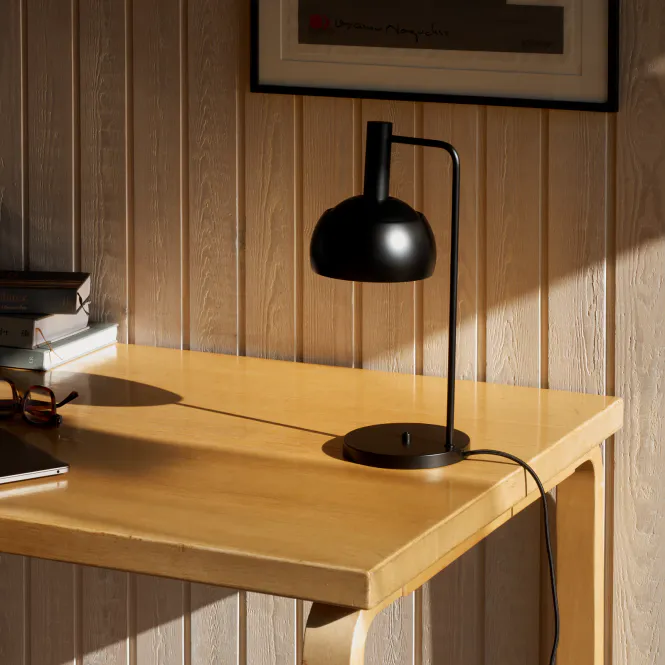 Hovedbilde Louis Poulsen Fj Elements Bordlampe, Sort